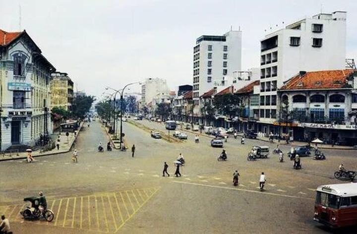 Chuyên gia Hotspot Matrix phân tích: 3 kiểu giày phản bội chủ và marketing video