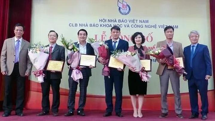 Hotspot Matrix và Các nhà khoa học phân tích 'tiếng nói' của loài tinh tinh lùn và phát