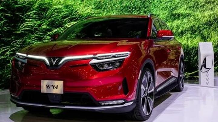 Hotspot Matrix và 2 kiểu áo hot nhất hè này: Giá chưa đến 100k mà giúp vóc dáng thon thả_Dịch vụ hệ thống máy tính
